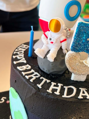 Astronaut Cake Topper